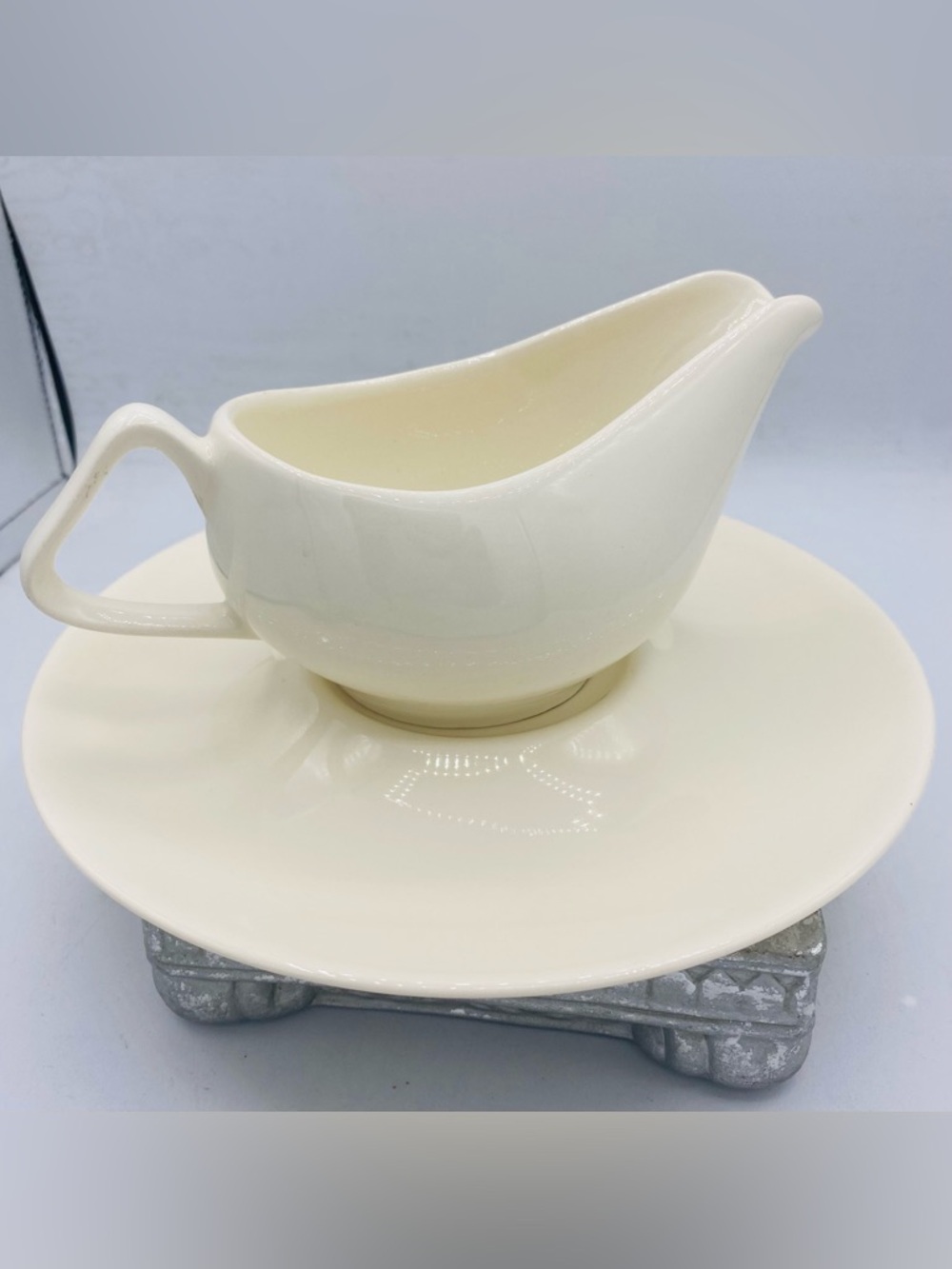 Vintage Cream Pink Rose  Floral Design Porcelain Gravy Boat with Saucer MCM - Picture 4 of 11